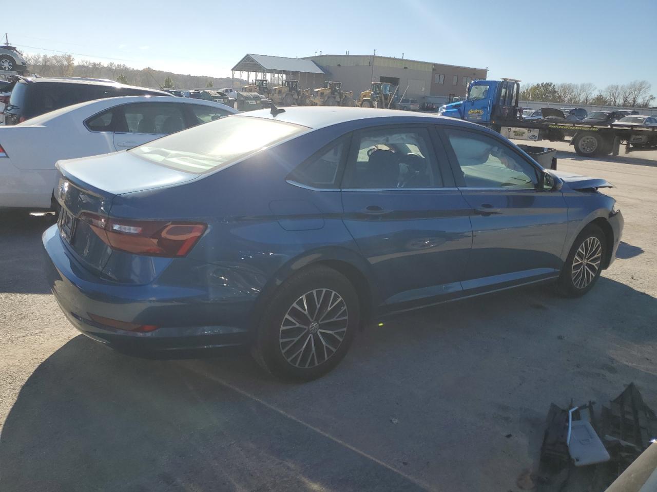 2021 Volkswagen Jetta - Image 3