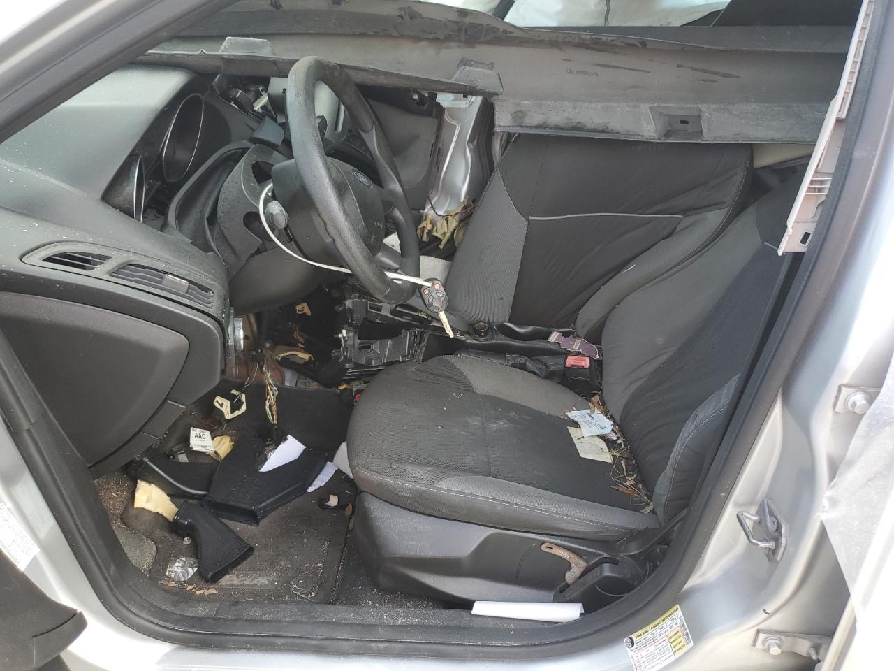 2012 Ford Focus - Image 7