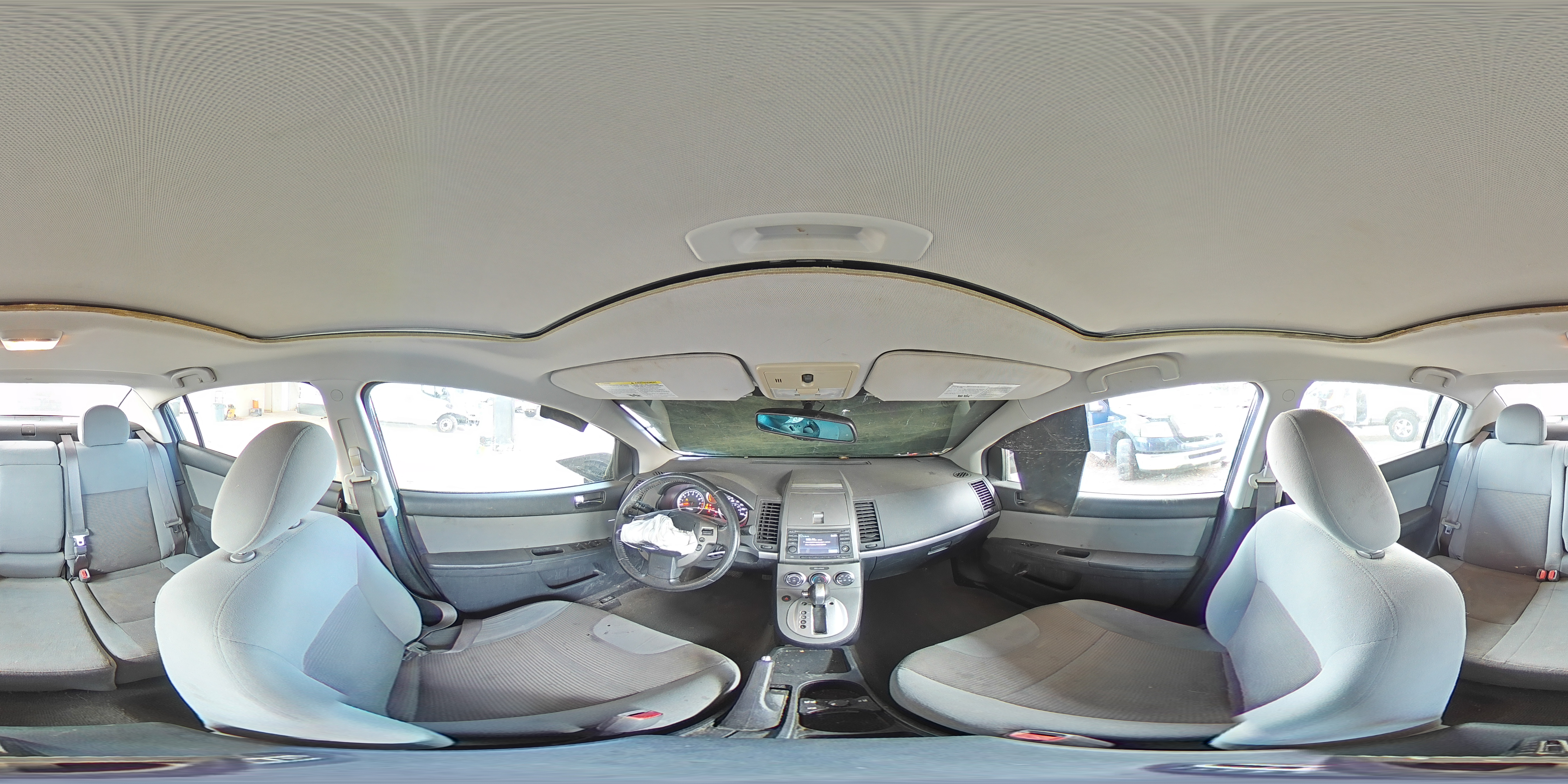 2012 Nissan Sentra - Image 13