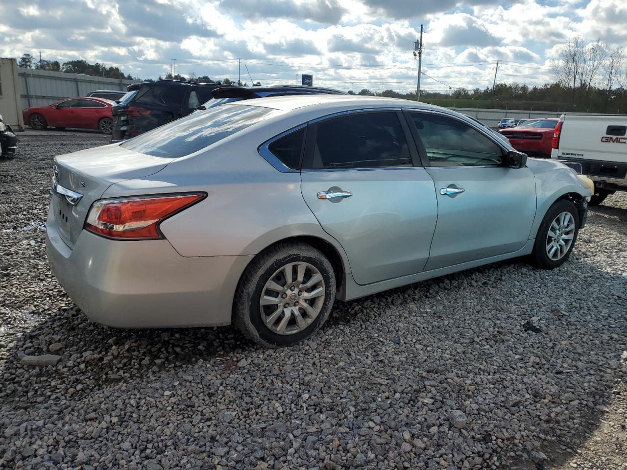 2015 Nissan Altima - Image 3