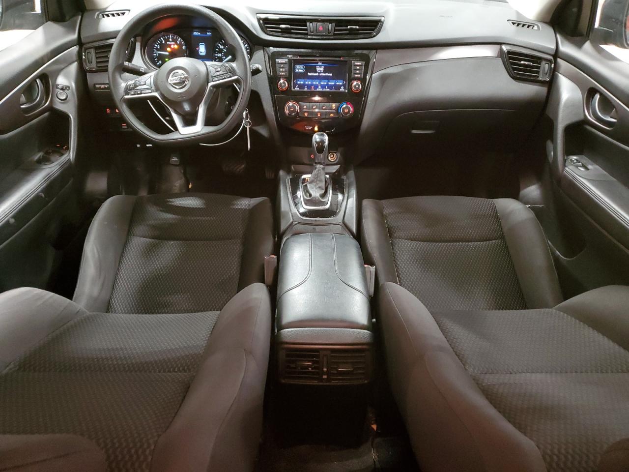 2020 Nissan Rogue - Image 8