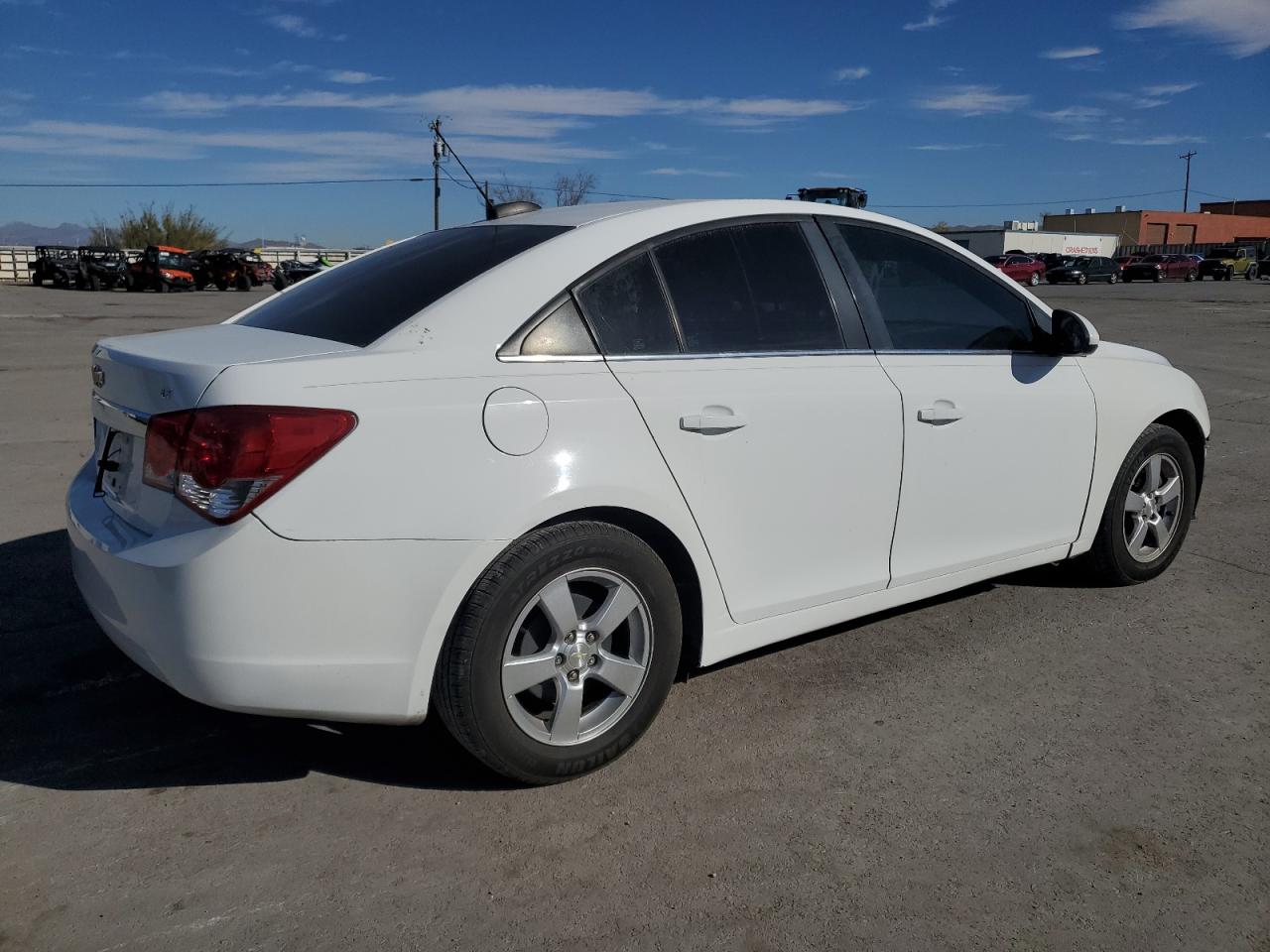 VIN 1G1PE5SB7G7108413 2016 CHEVROLET CRUZE no.3