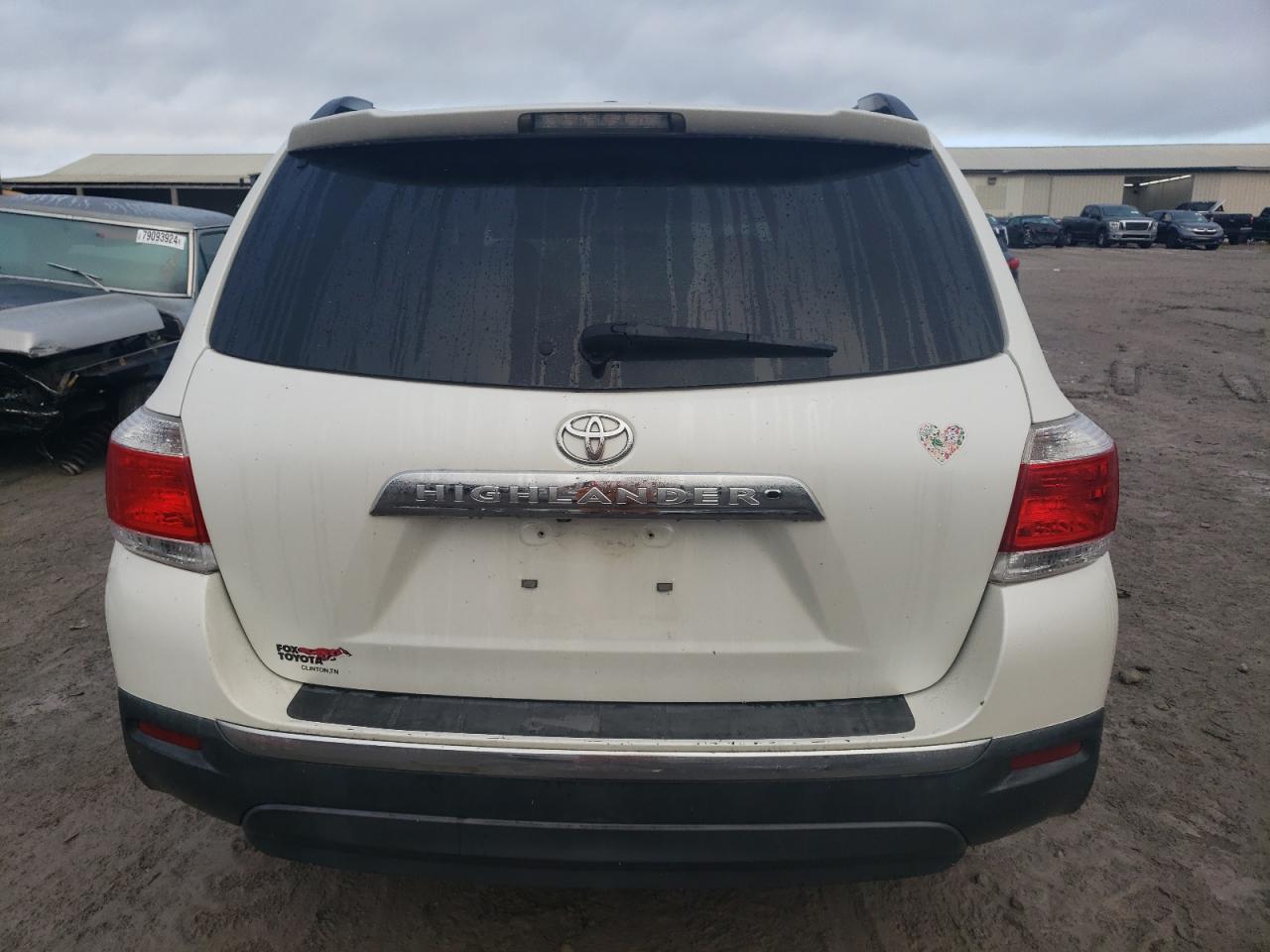 2011 Toyota Highlander Base VIN: 5TDZK3EH0BS024445 Lot: 77871614