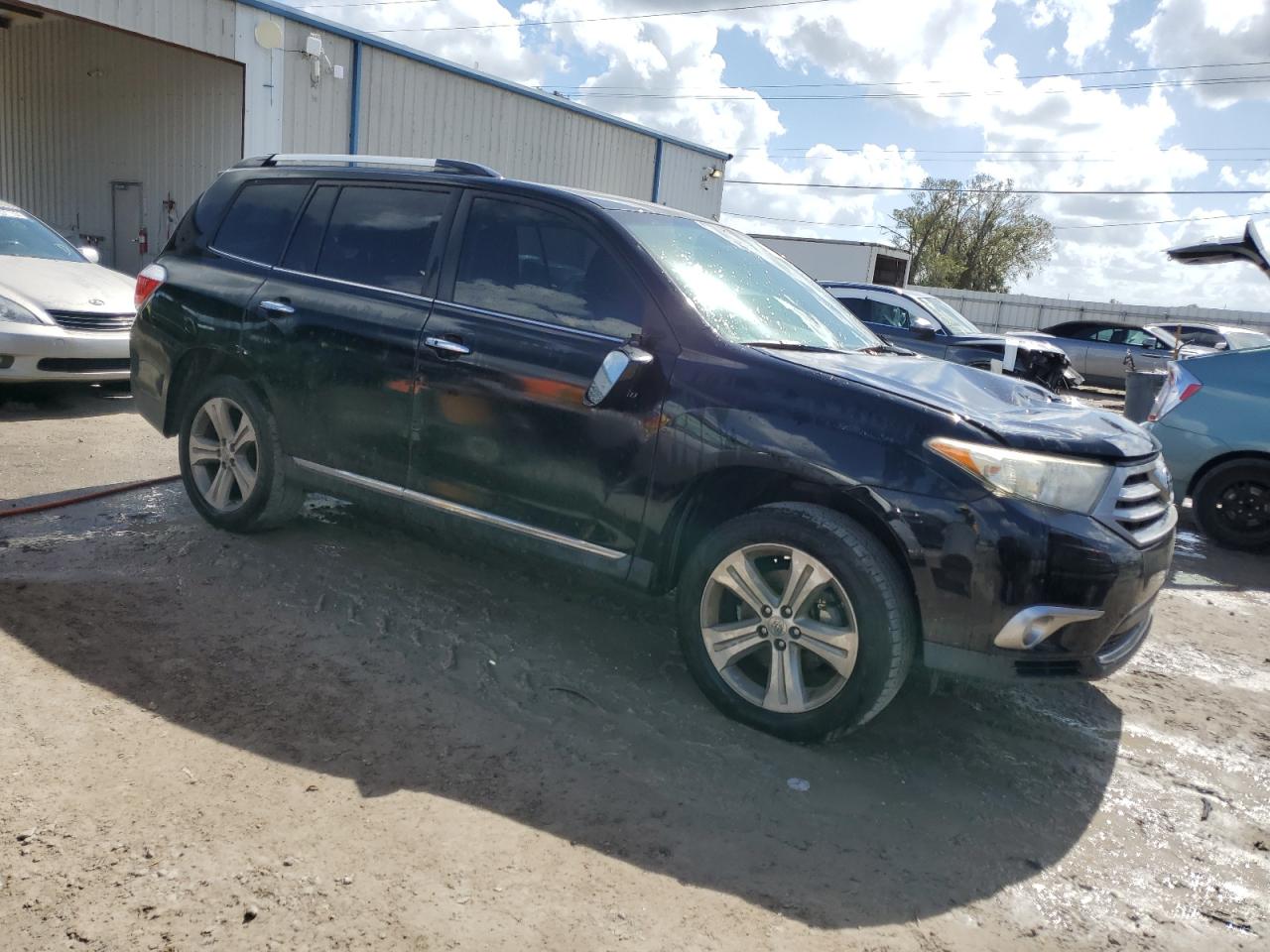 VIN 5TDYK3EH4DS094691 2013 TOYOTA HIGHLANDER no.4