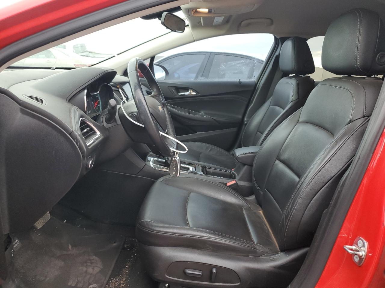 2018 Chevrolet Cruze - Image 7