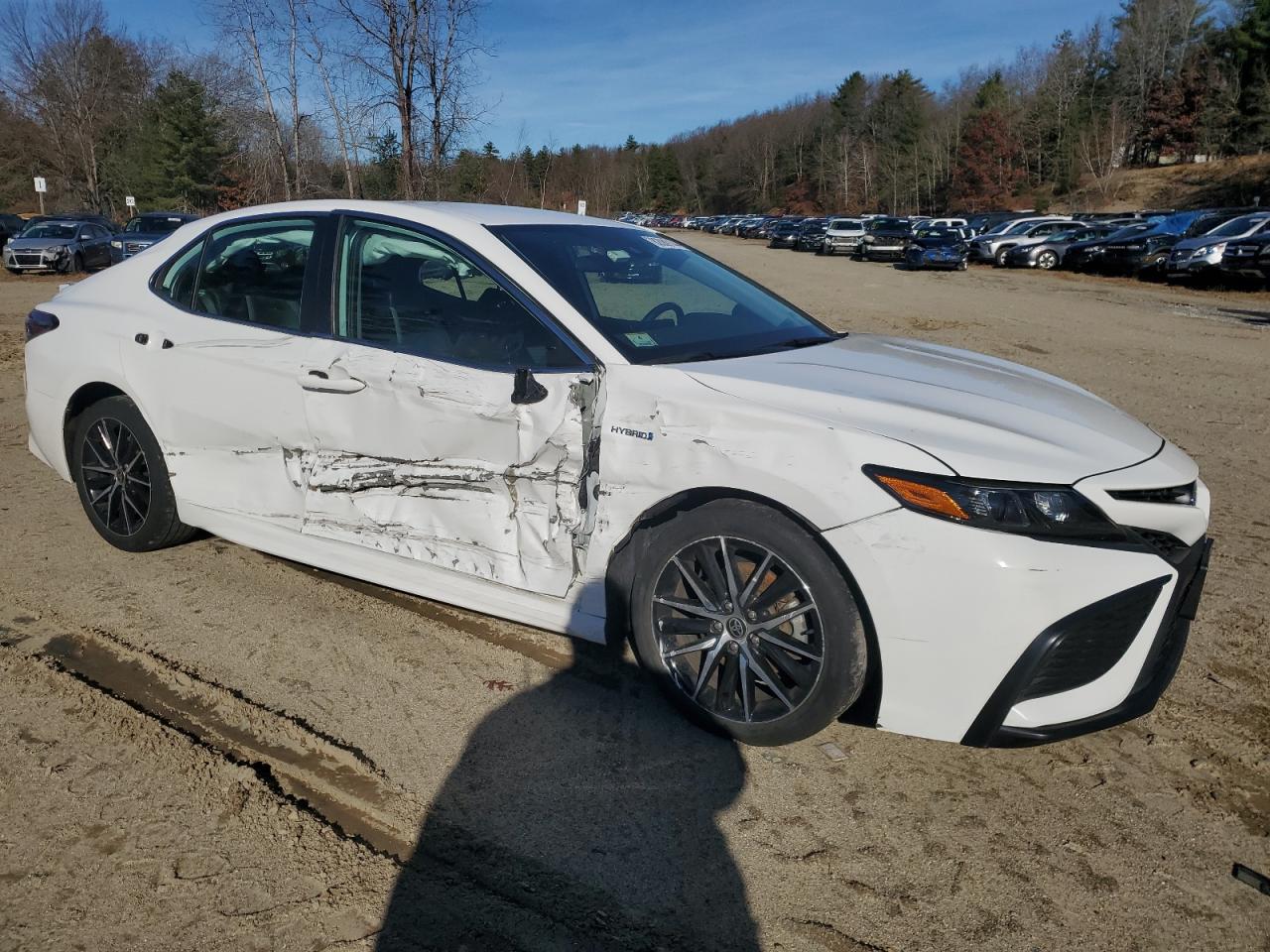 2021 Toyota Camry - Image 4