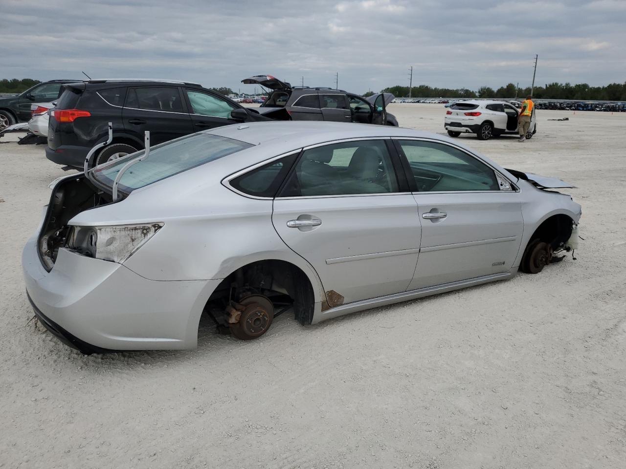 VIN 4T1BD1EB5DU003547 2013 TOYOTA AVALON no.3