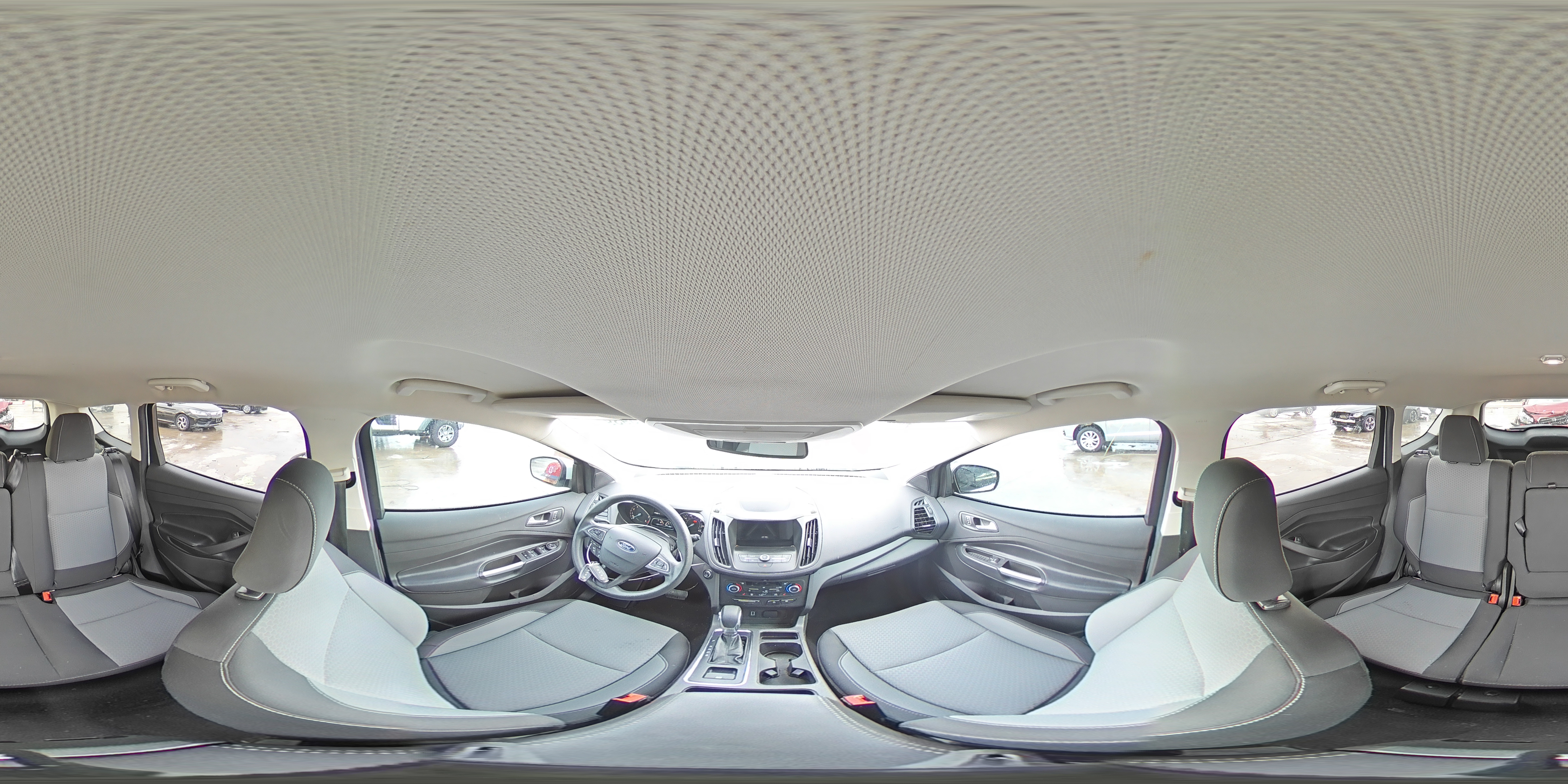 2019 Ford Escape - Image 16