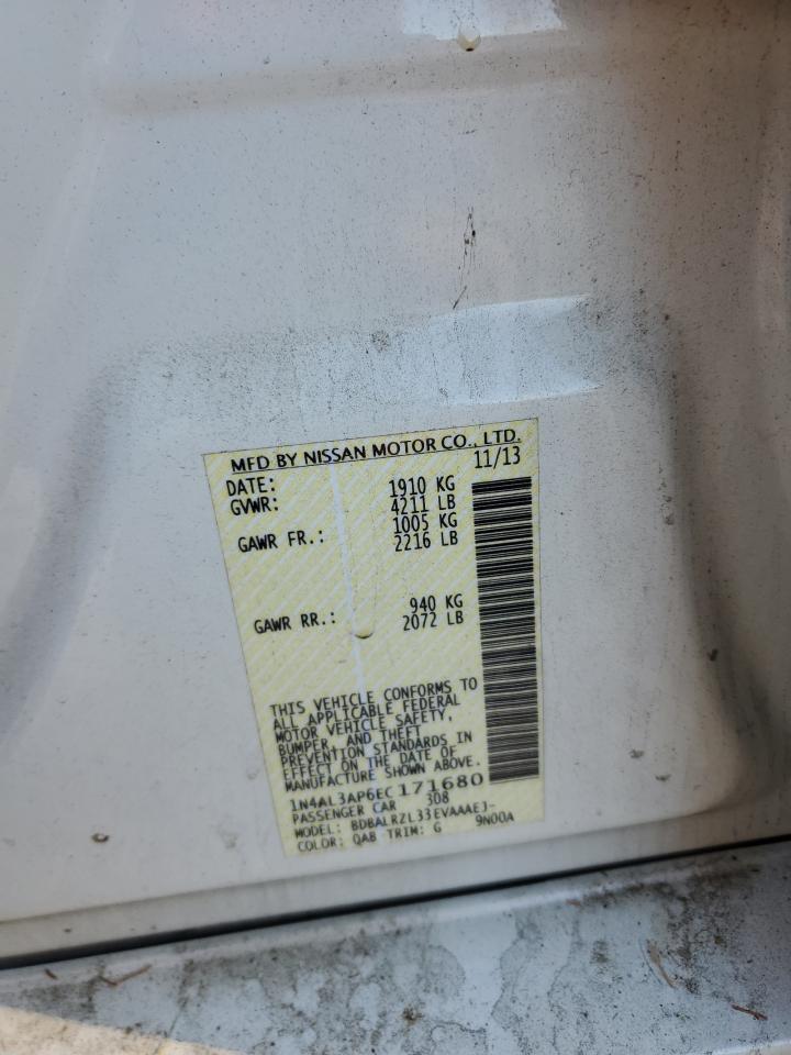 2014 Nissan Altima - Image 14