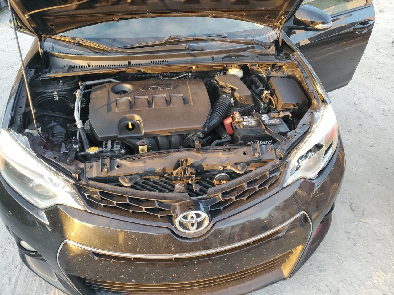 2015 Toyota Corolla - Image 11