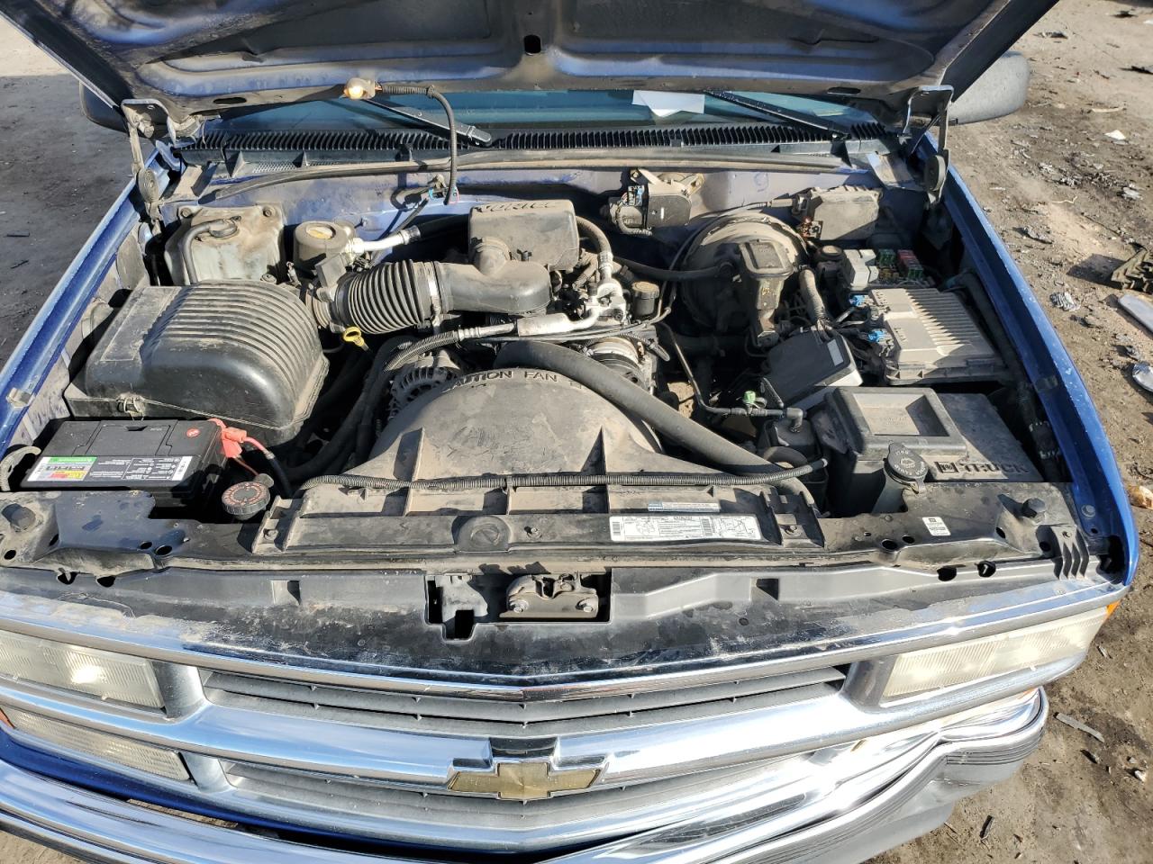 1997 Chevrolet GMT-400 - Image 11