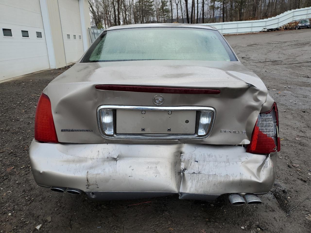 2003 Cadillac De Ville - Image 6
