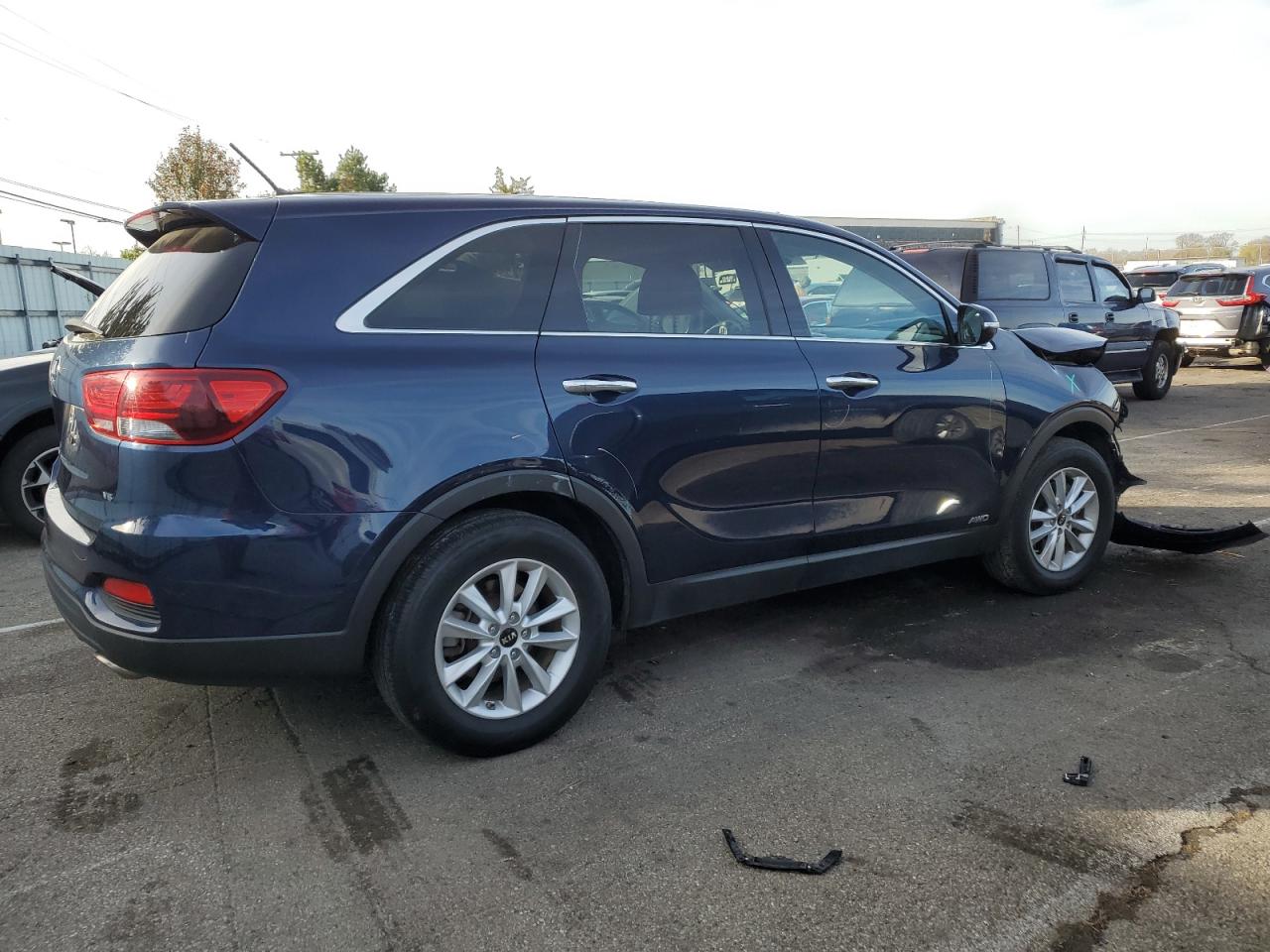 VIN 5XYPGDA58KG483925 2019 KIA SORENTO no.3