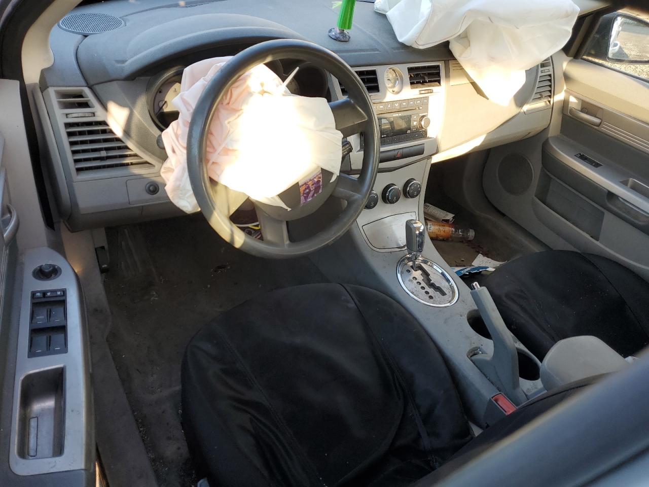 2007 Chrysler Sebring - Image 8