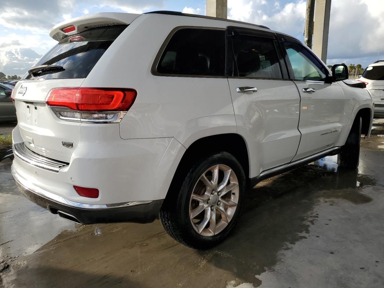 2015 Jeep Grand Cherokee - Image 3