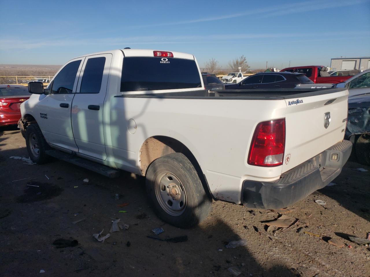 2016 RAM 1500 - Image 2