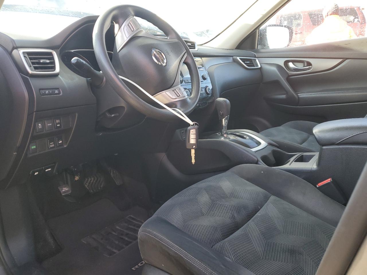 2016 Nissan Rogue - Image 7