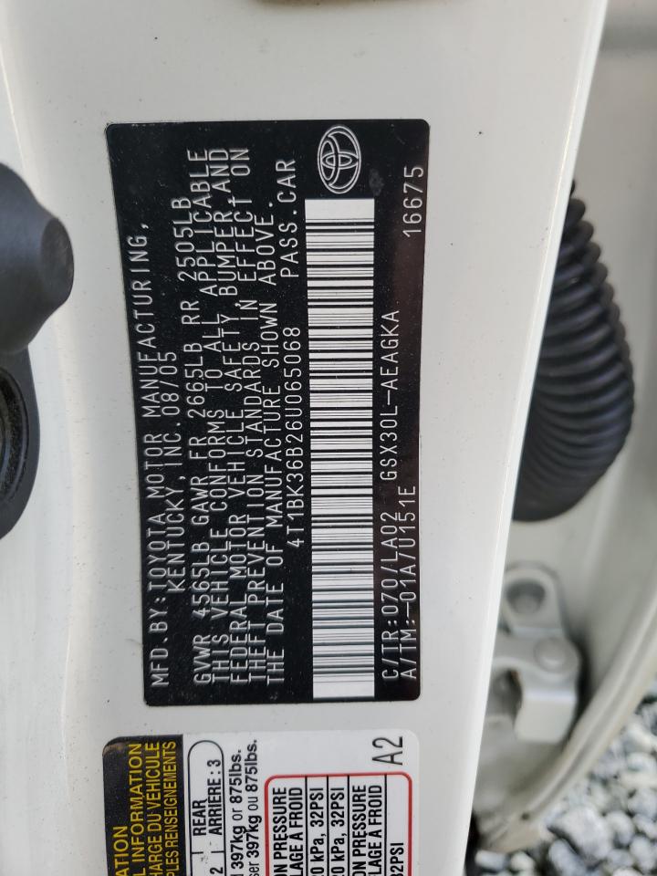 2006 Toyota Avalon - Image 14