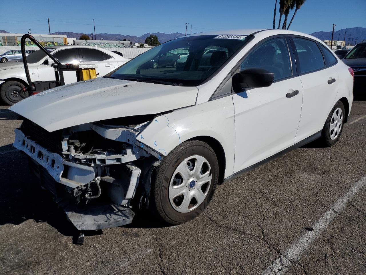 VIN 1FADP3E24FL221249 2015 FORD FOCUS no.1