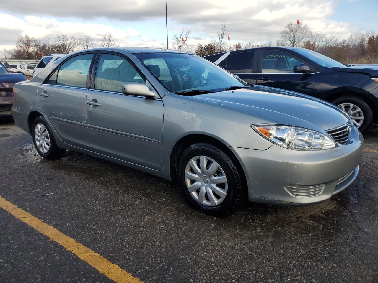 2006 Toyota Camry - Image 4