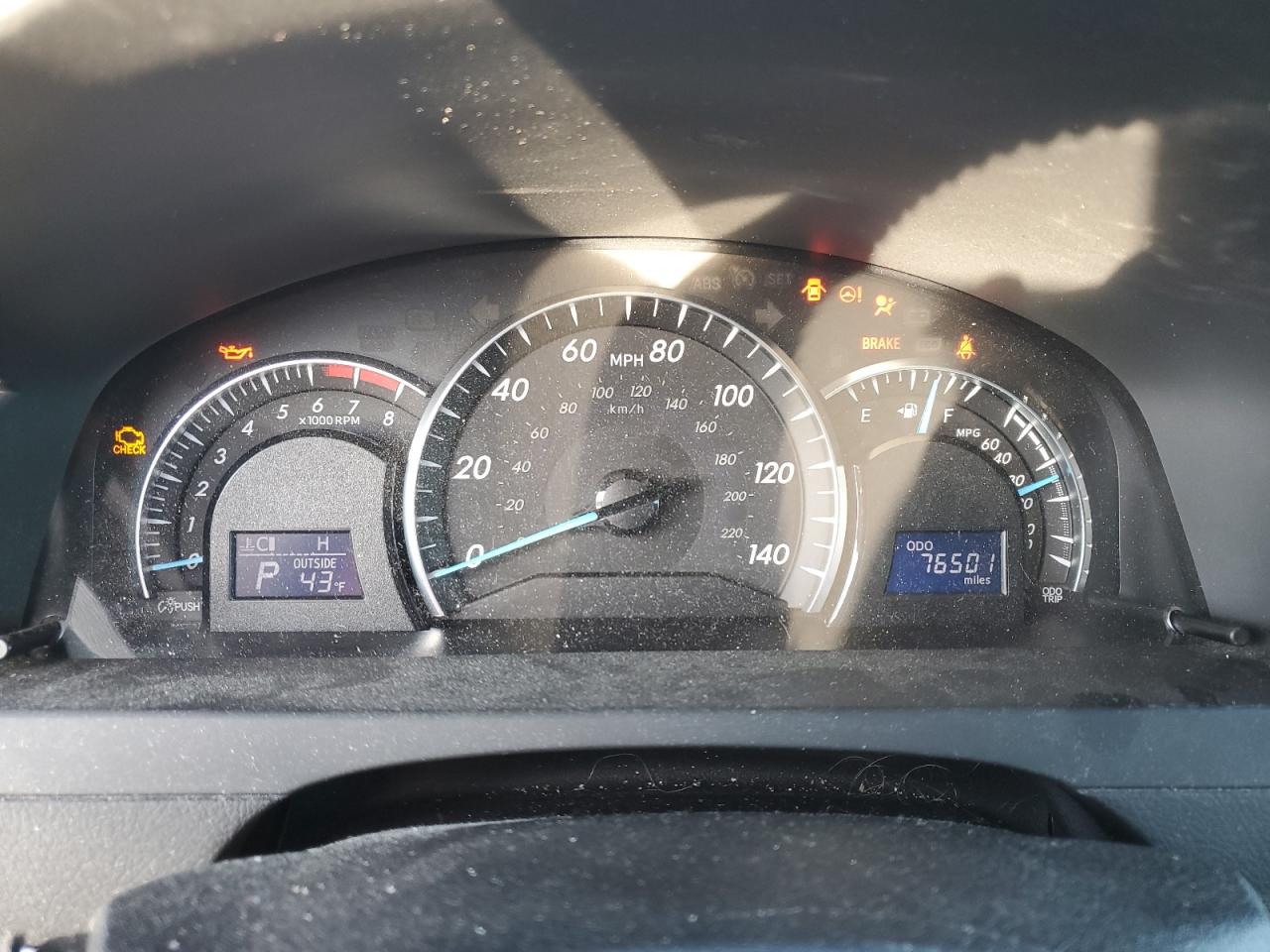 2014 Toyota Camry - Image 9