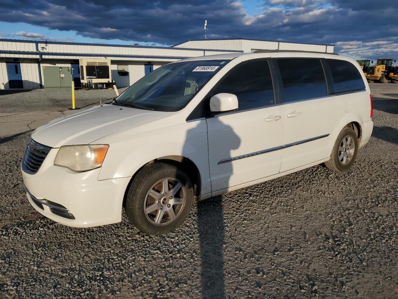 VIN 2C4RC1BG0DR526056 2013 CHRYSLER MINIVAN no.1