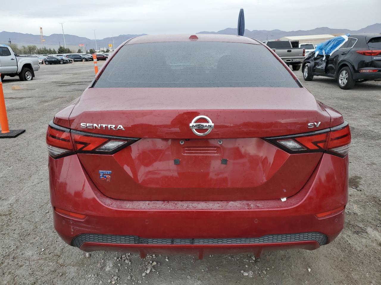 2022 Nissan Sentra - Image 6