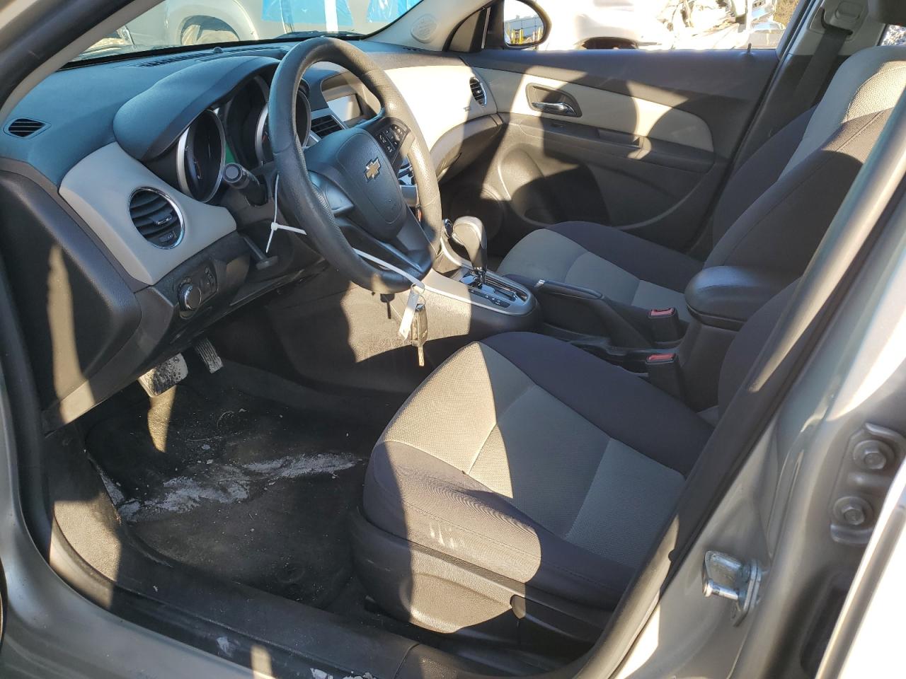 2014 Chevrolet Cruze - Image 7