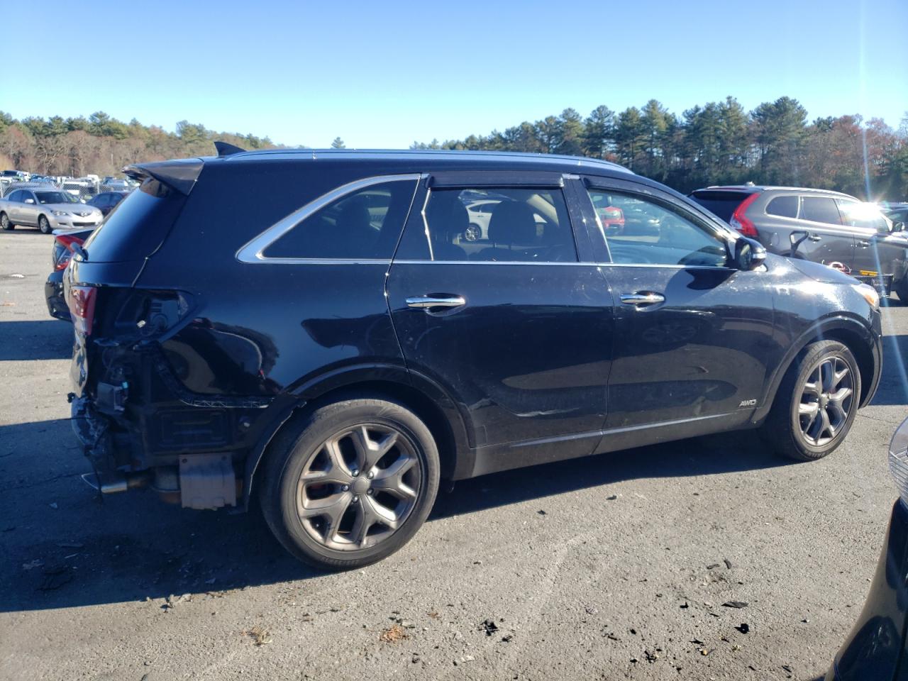 2016 Kia Sorento - Image 3