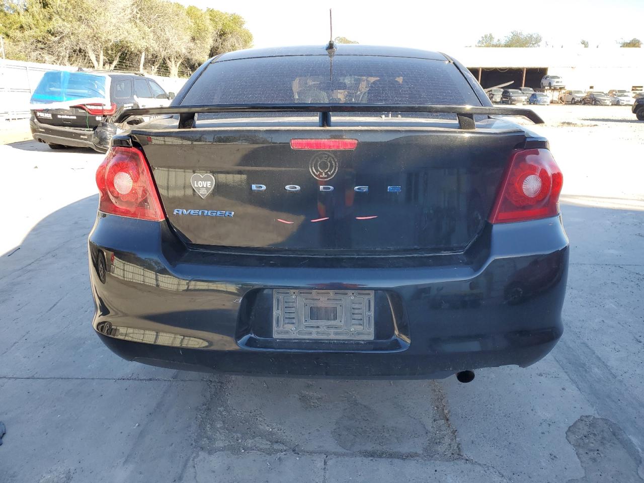 2014 Dodge Avenger - Image 6