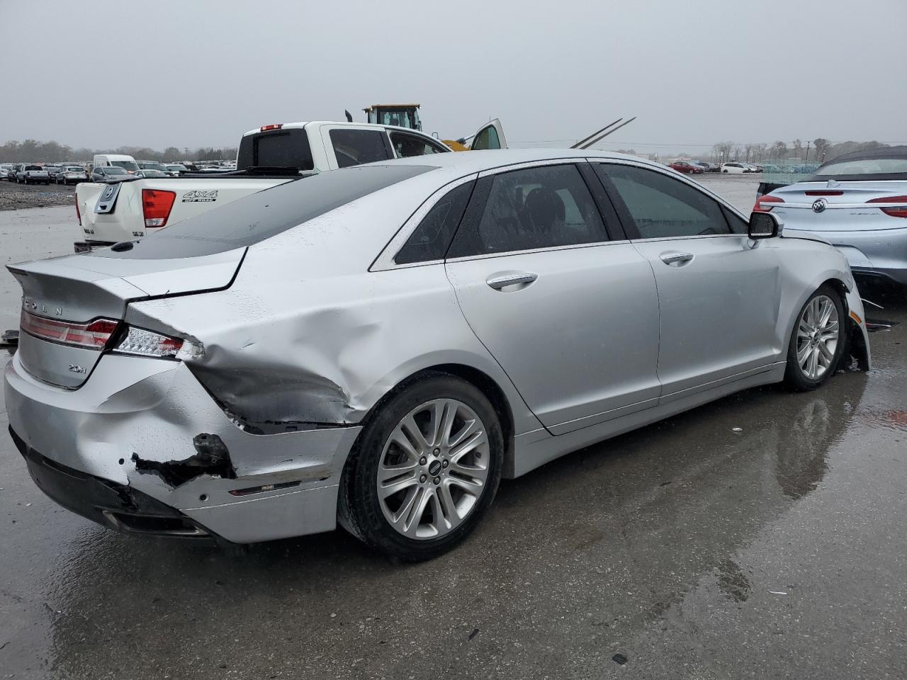 2014 Lincoln MKZ - Image 3