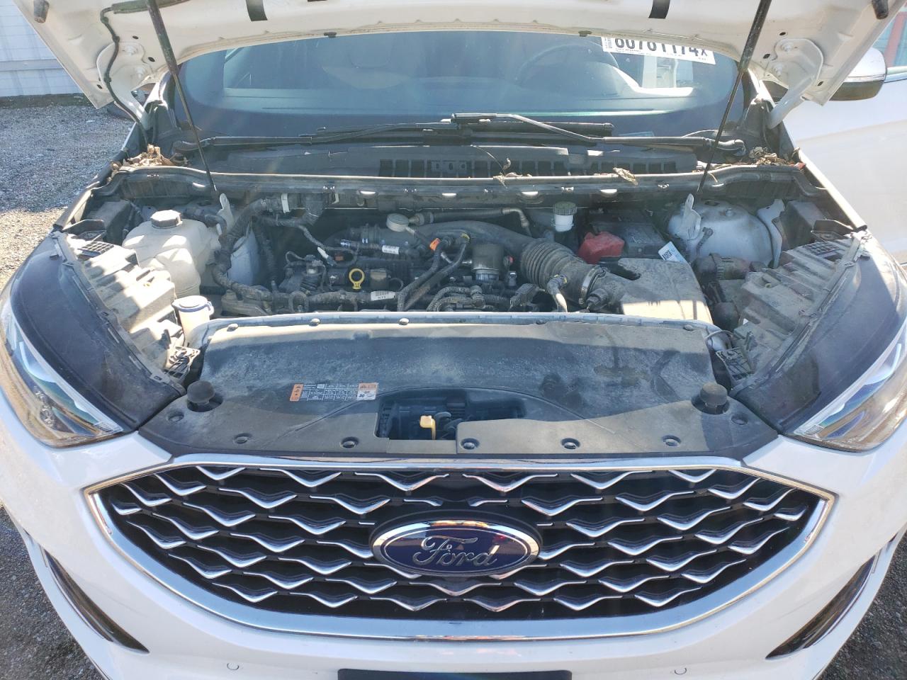 2020 Ford Edge - Image 12