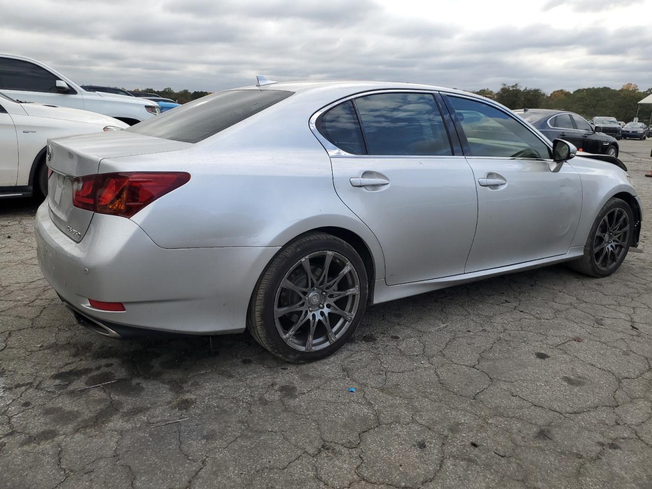 2013 Lexus GS - Image 3