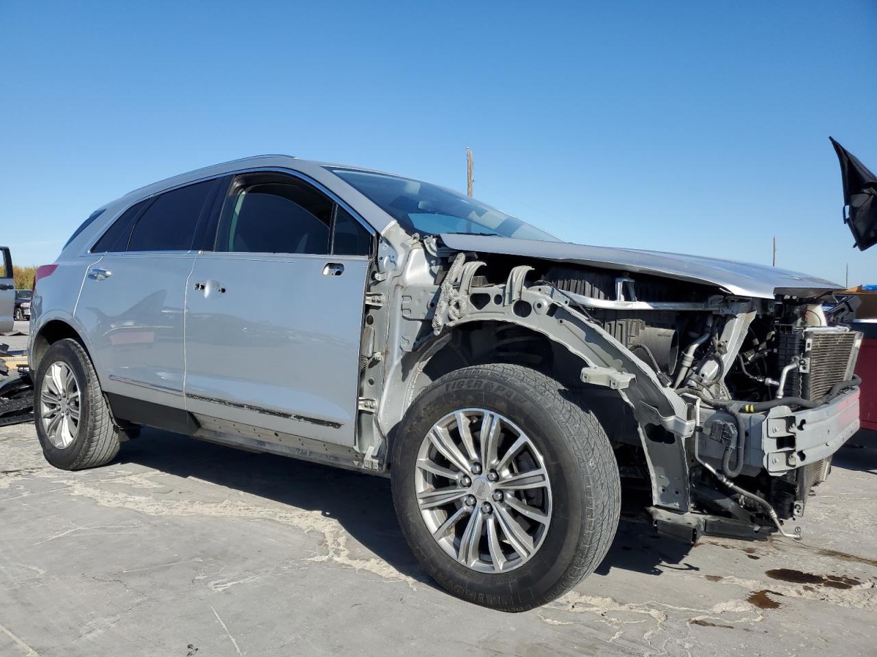 2017 Cadillac XT5 - Image 4