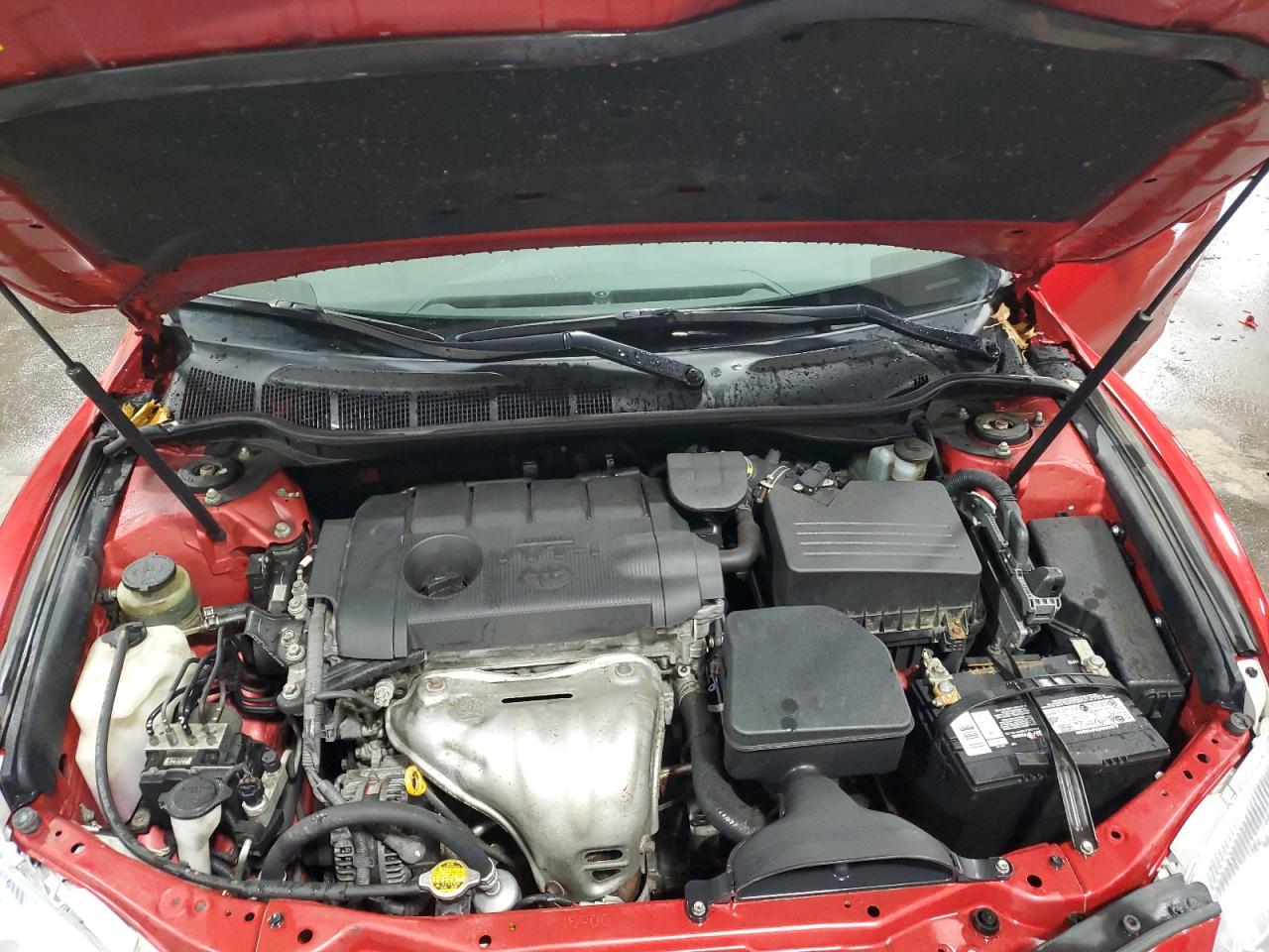 2011 Toyota Camry - Image 11