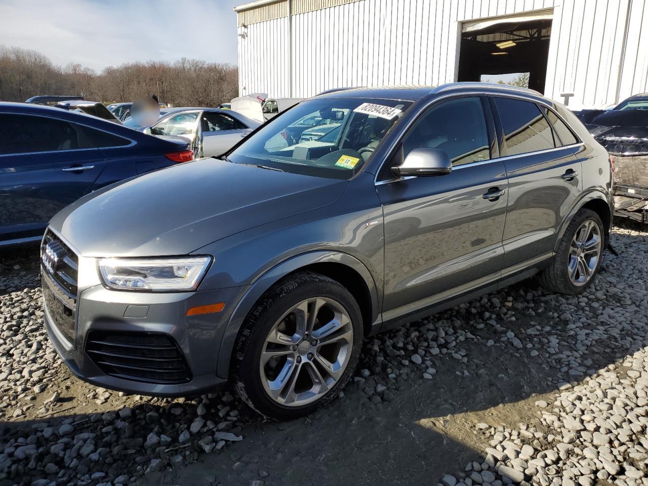 2016 AUDI Q3