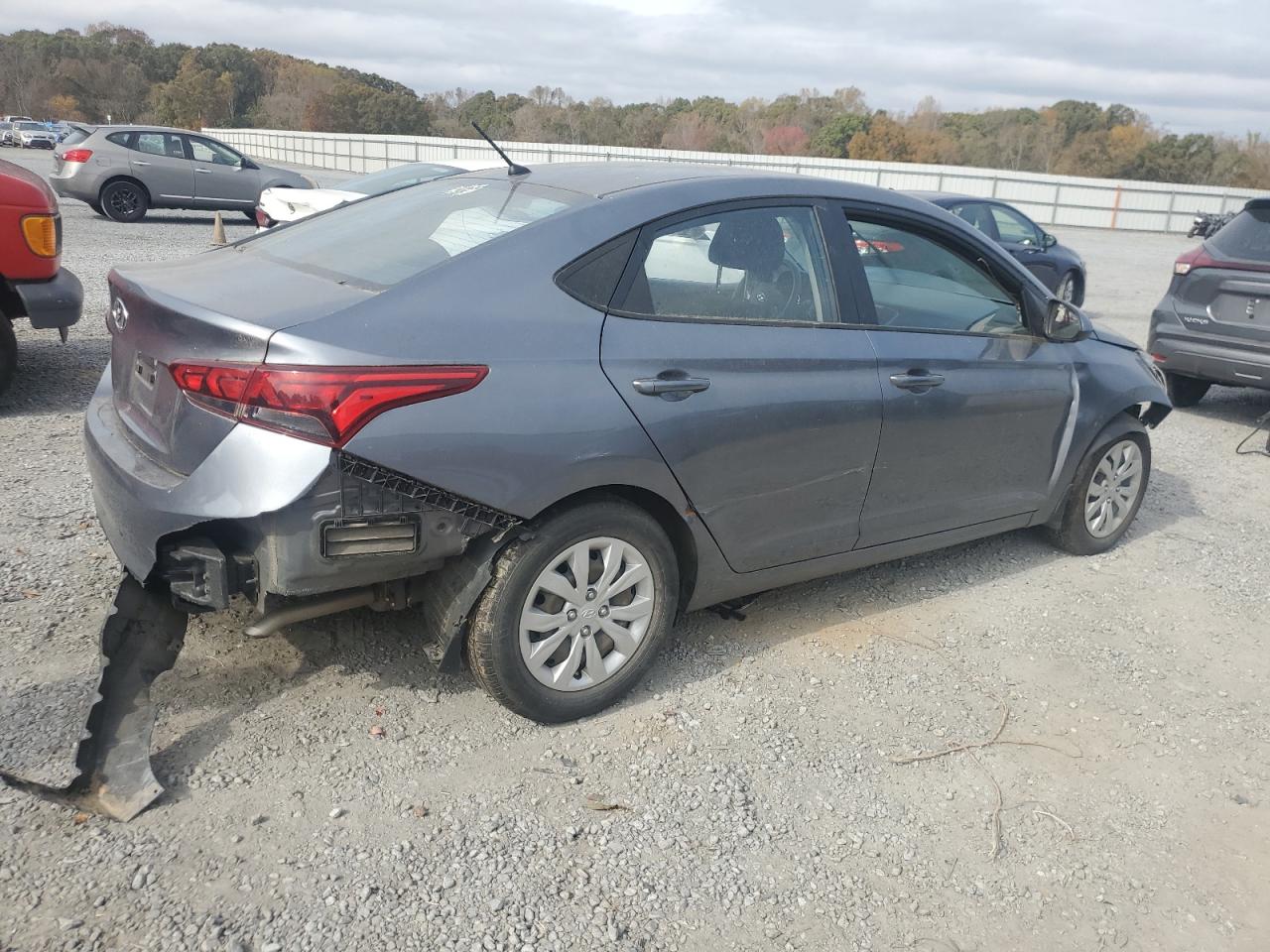 2019 Hyundai Accent - Image 3