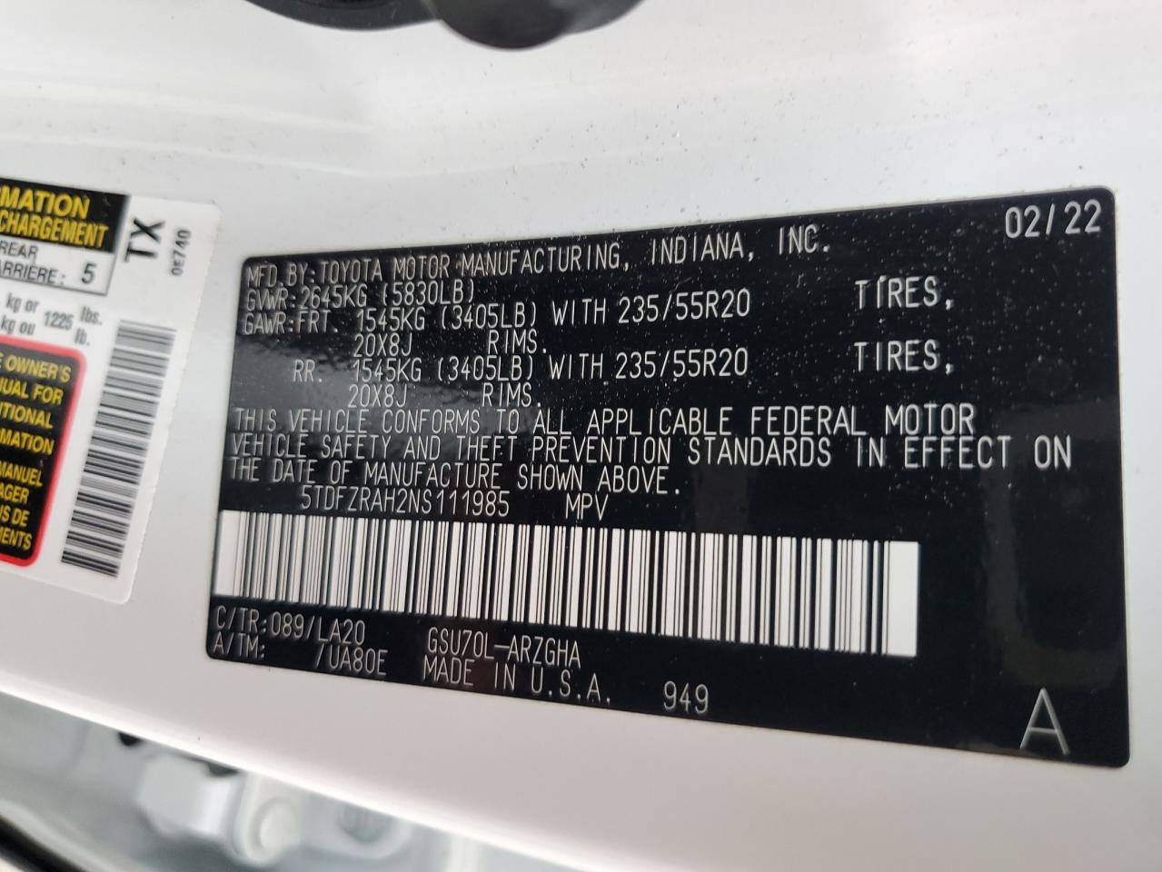 2022 Toyota Highlander - Image 14