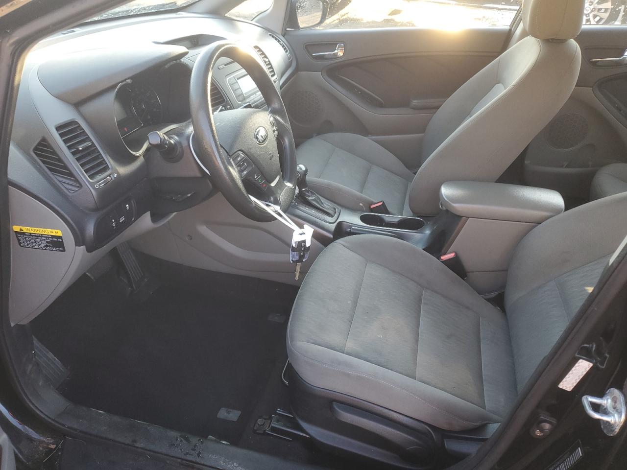 2016 Kia Forte - Image 7