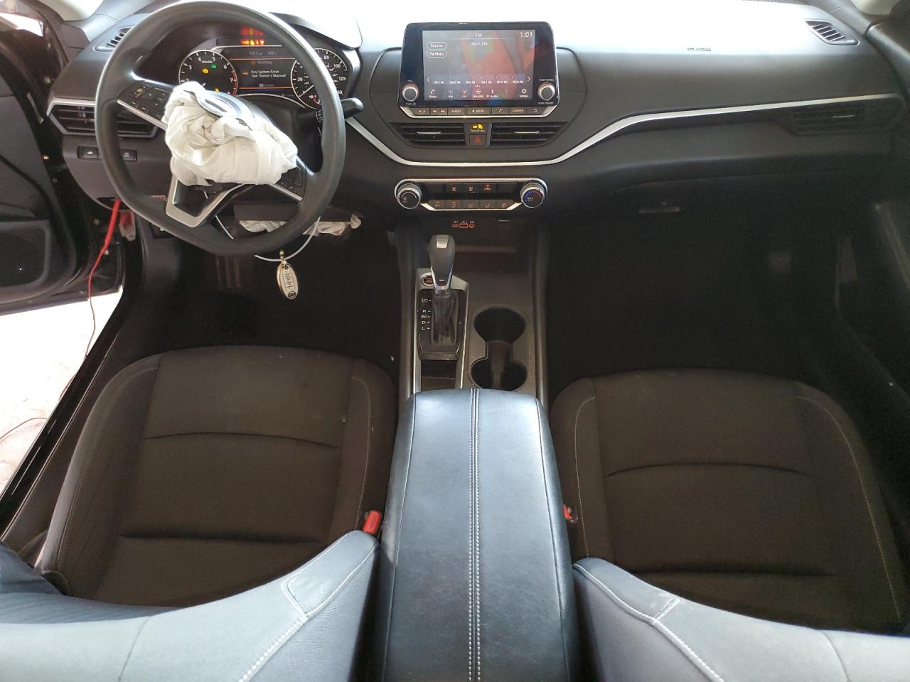 2020 Nissan Altima - Image 8