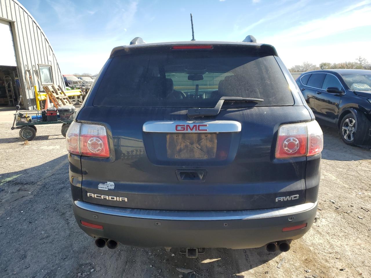 2011 GMC Acadia - Image 6