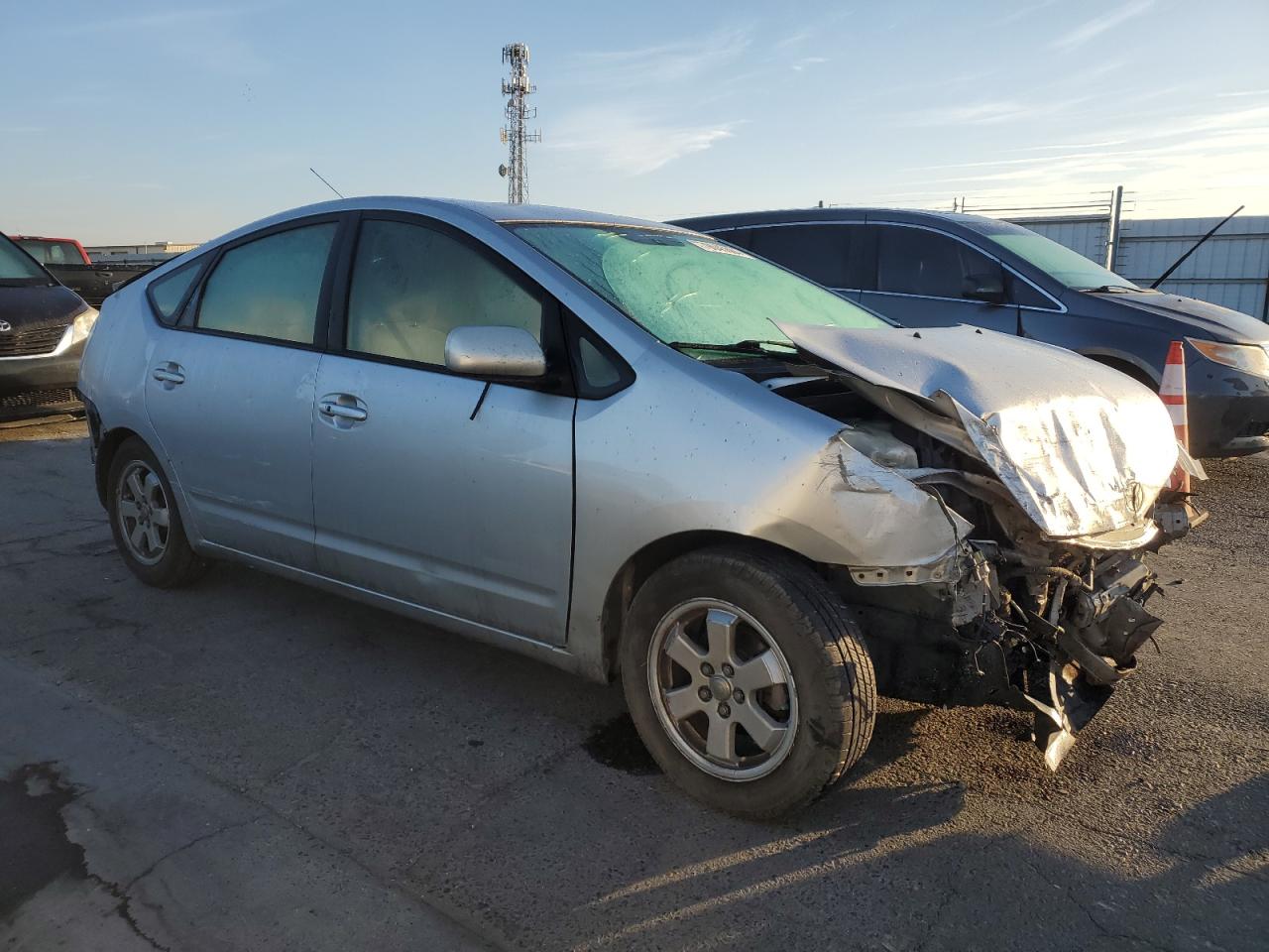 2004 Toyota Prius - Image 4