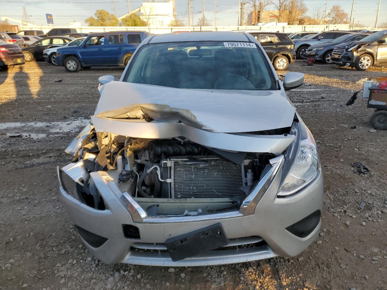 VIN 3N1CN7AP5KL837712 2019 NISSAN VERSA no.5