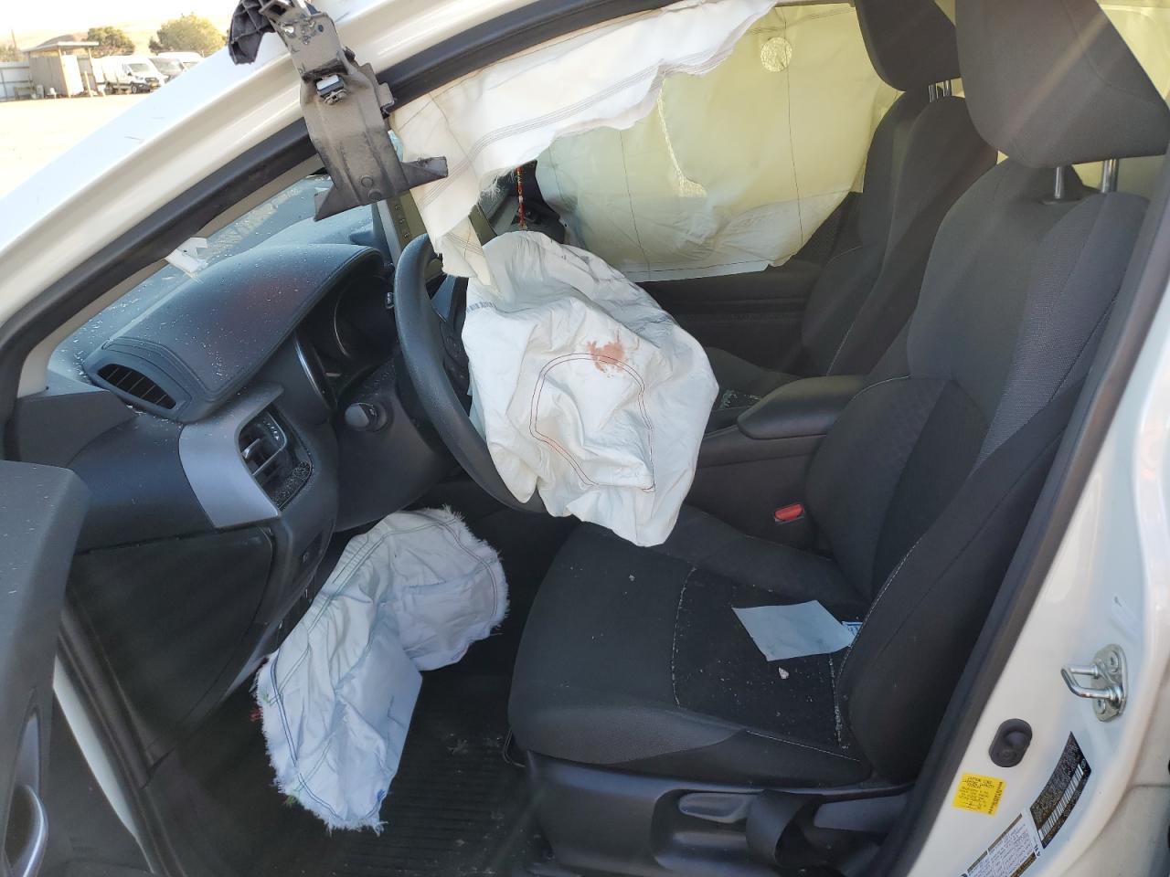 2020 Toyota C-Hr Xle VIN: JTNKHMBX2L1091348 Lot: 79702184