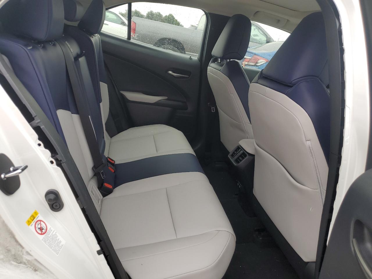 2019 Lexus UX - Image 10