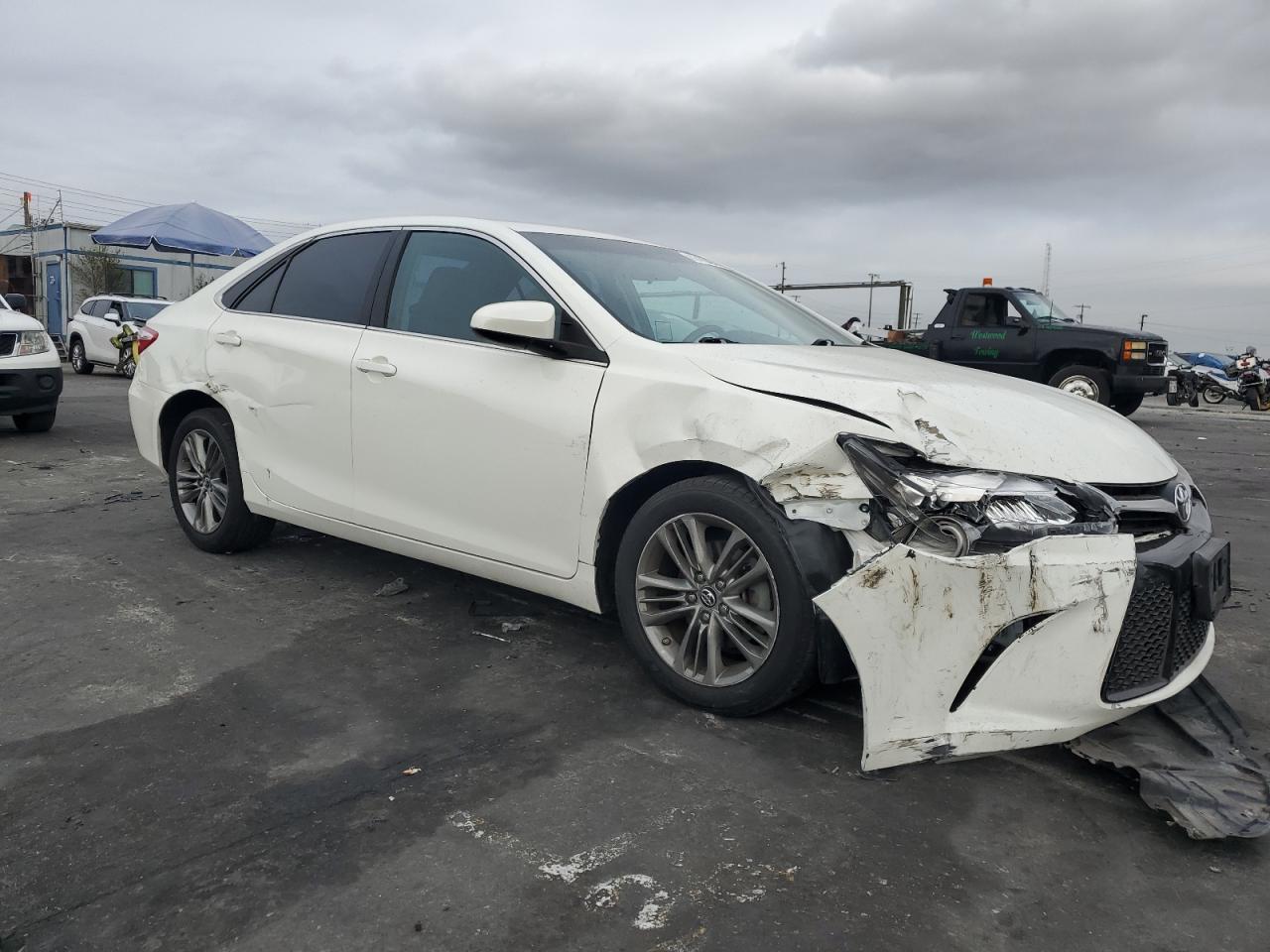 VIN 4T1BF1FK7HU276651 2017 TOYOTA CAMRY no.4