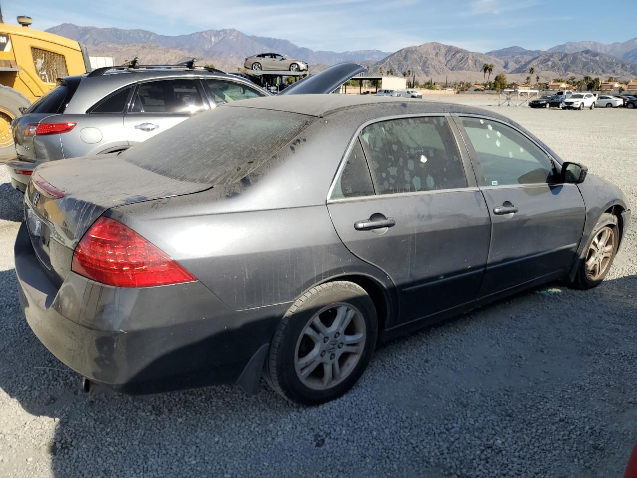 2007 Honda Accord - Image 3
