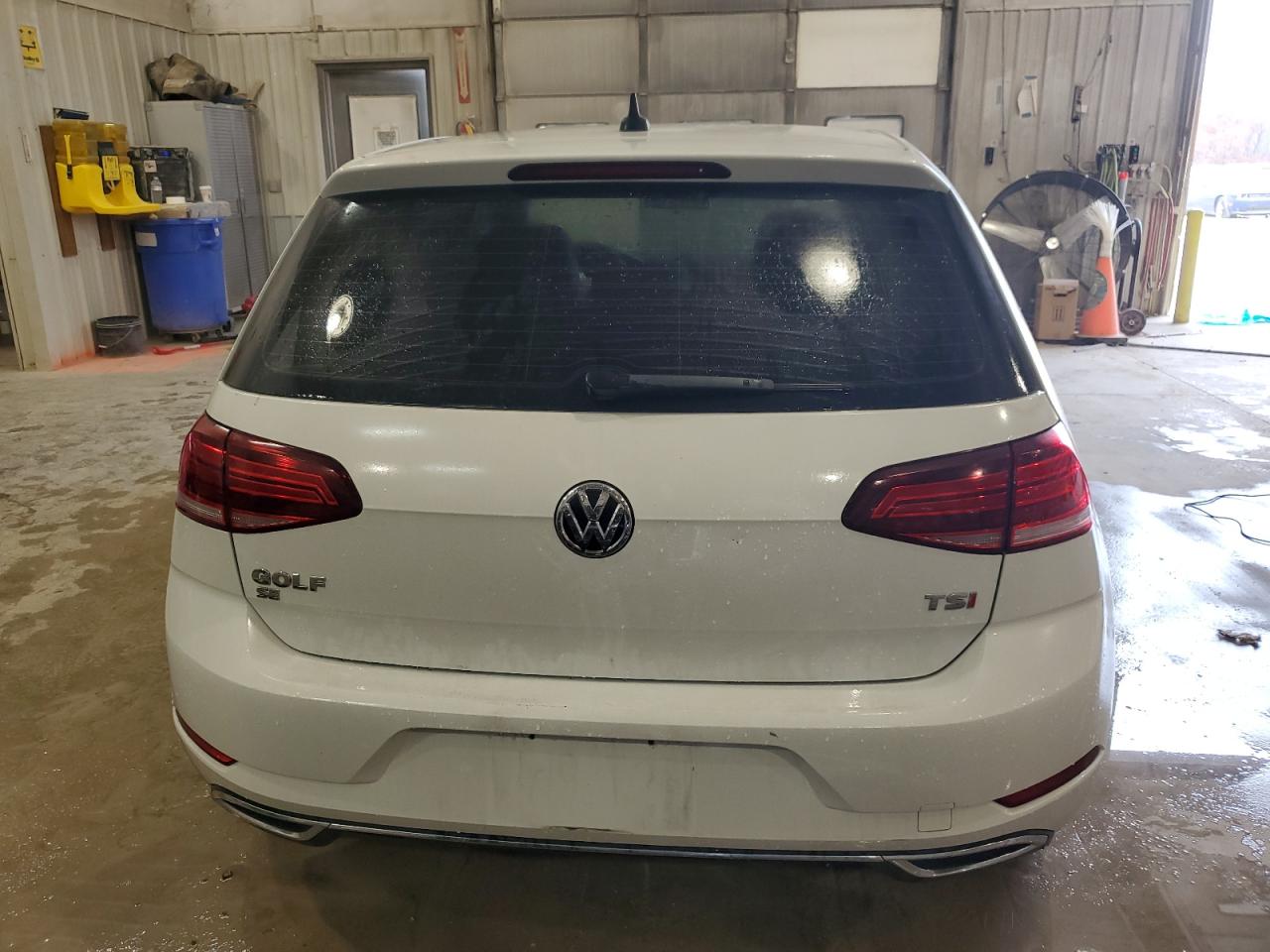 2018 Volkswagen Golf - Image 6