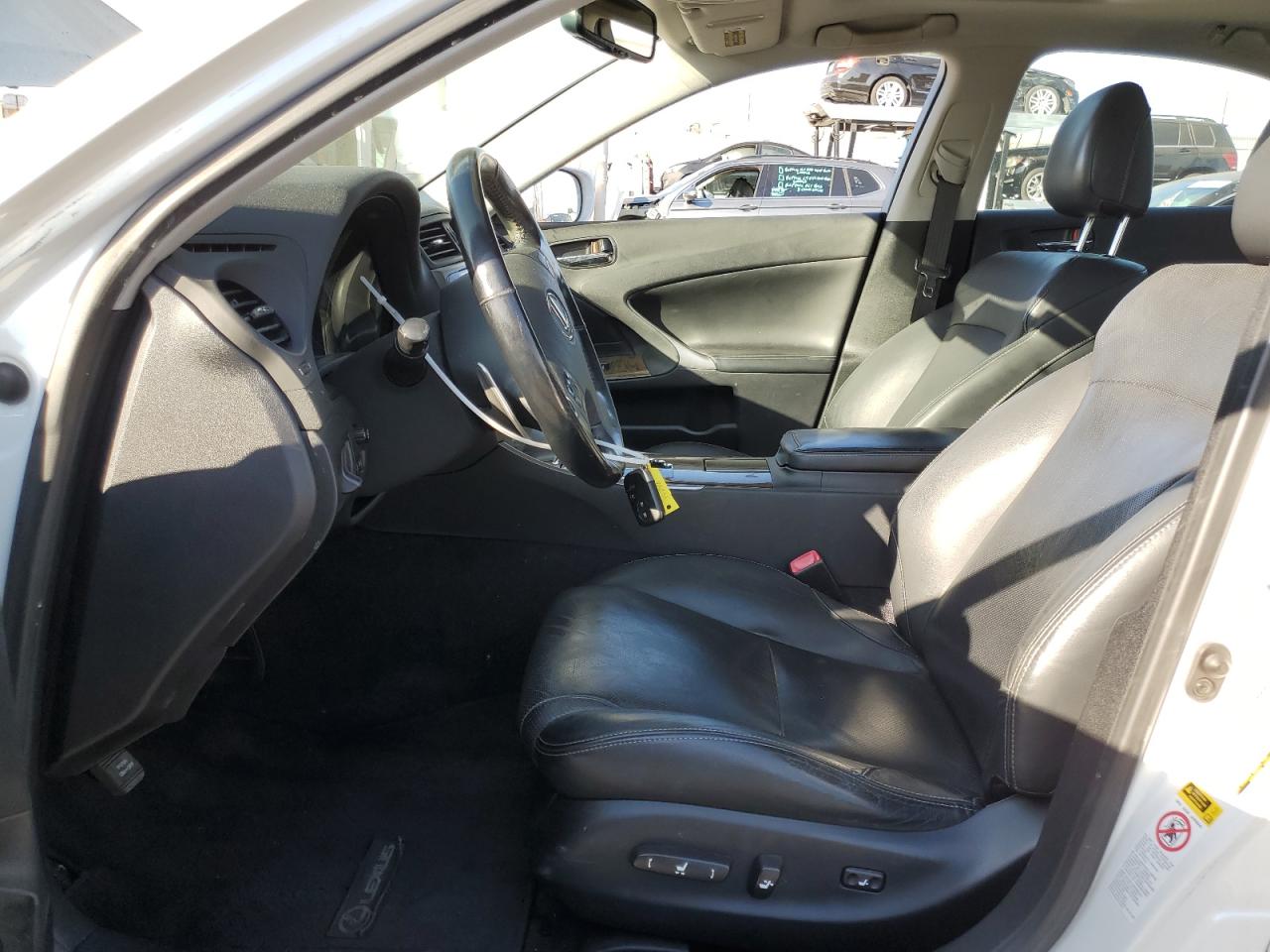 2009 Lexus IS - Image 7