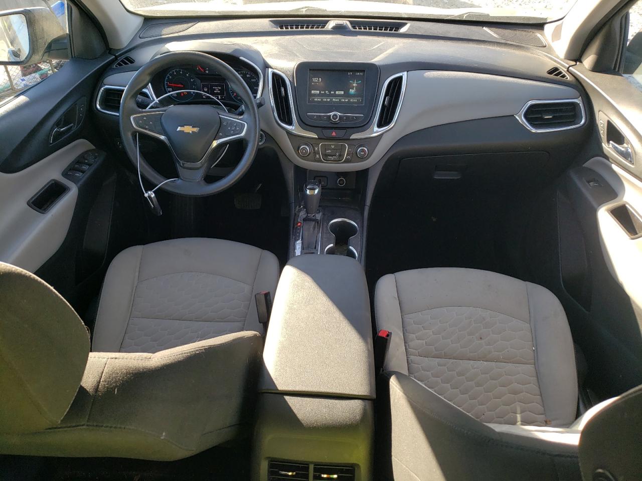 2018 Chevrolet Equinox - Image 8
